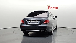 MERCEDES BENZ E-CLASS W213 2019