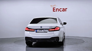 BMW 5-SERIES G30 2021