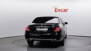 MERCEDES BENZ E-CLASS W213 2020