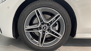 MERCEDES BENZ E-CLASS W213 2023