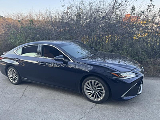 LEXUS ES300H 2020