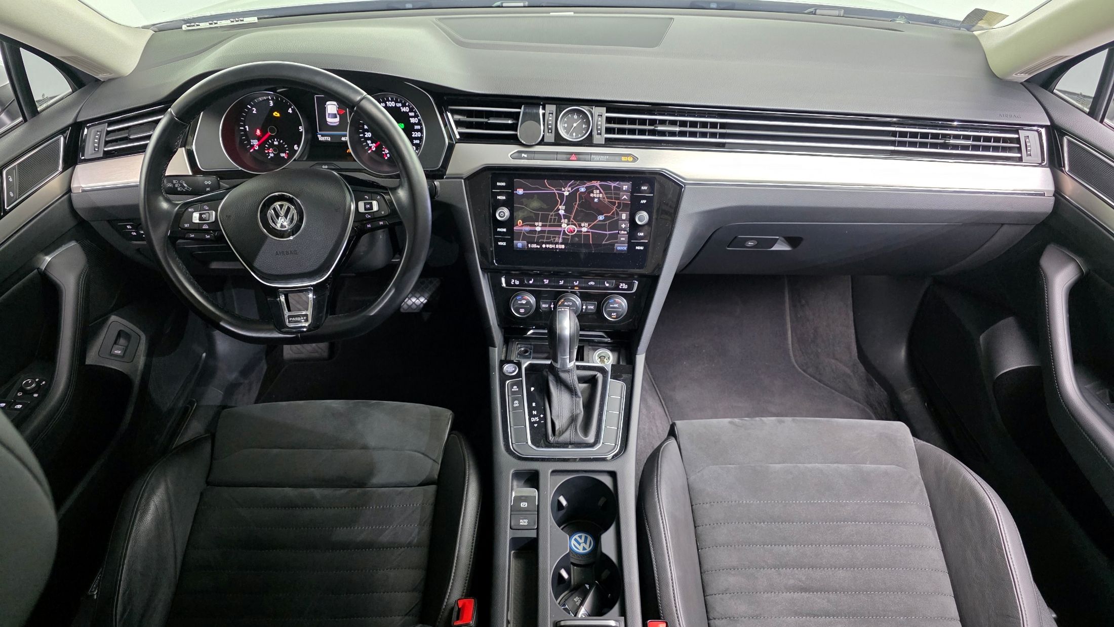 VOLKSWAGEN PASSAT GT B8 2018