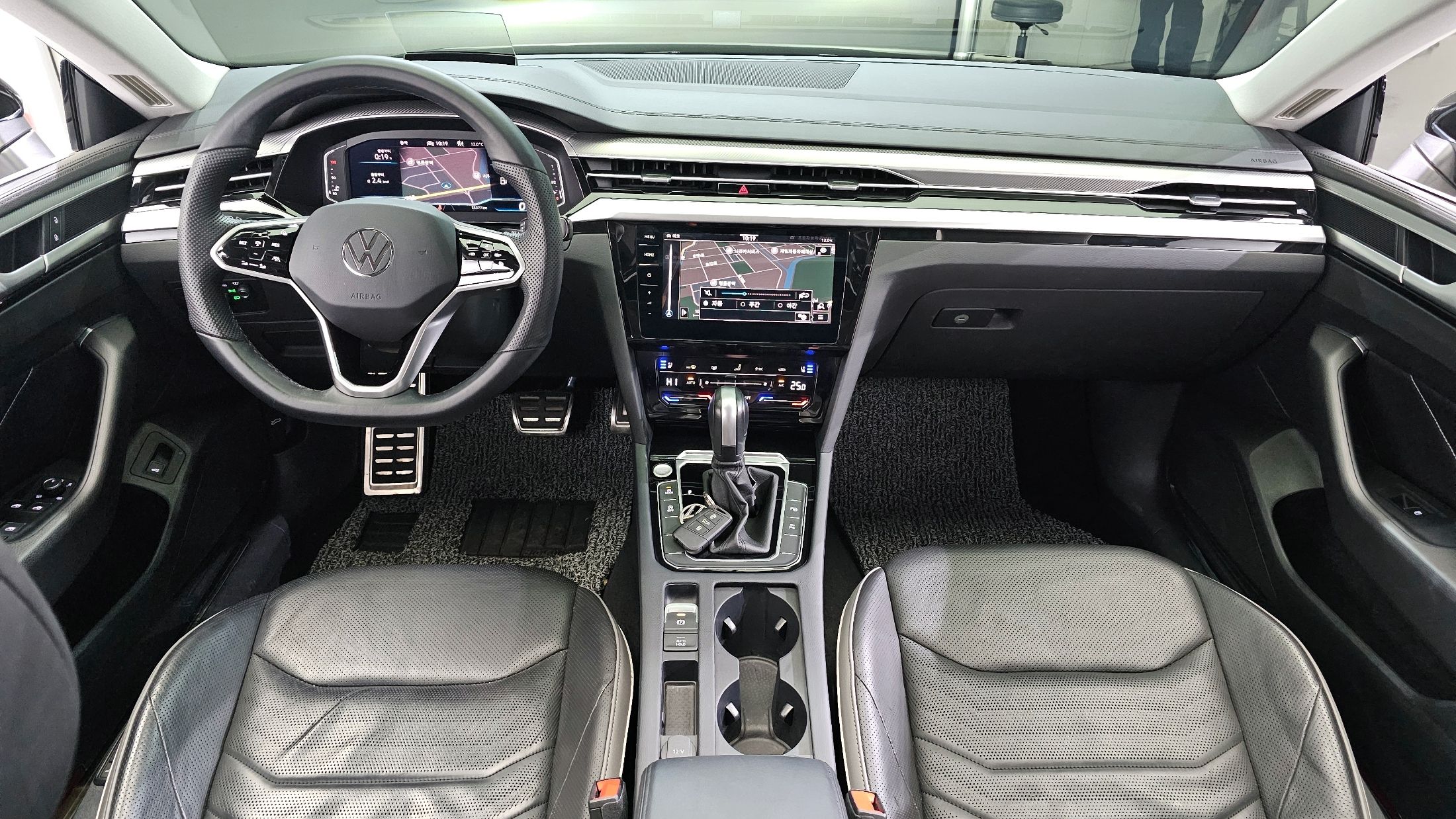 VOLKSWAGEN ARTEON 2023