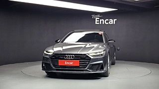 AUDI A7 4K 2022
