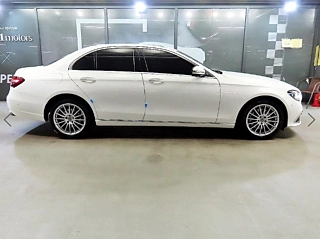 MERCEDES BENZ E-CLASS W213 2022