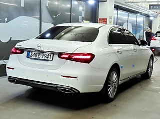 MERCEDES BENZ E-CLASS W213 2022