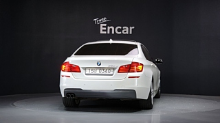 BMW 5-SERIES F10 2016