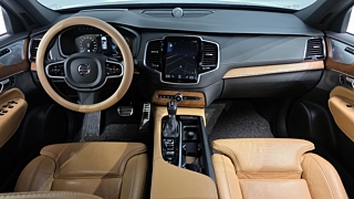 VOLVO XC90 2019