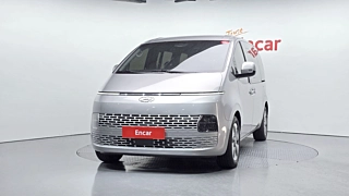 HYUNDAI STARIA 2023
