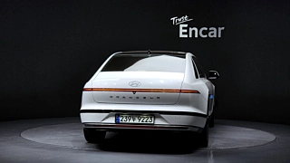 HYUNDAI GRANDEUR HYBRID GN7 2023