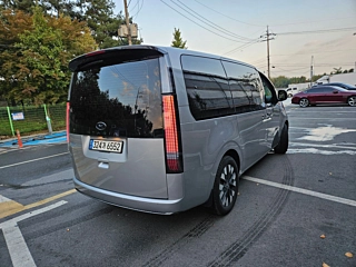 HYUNDAI STARIA 2021