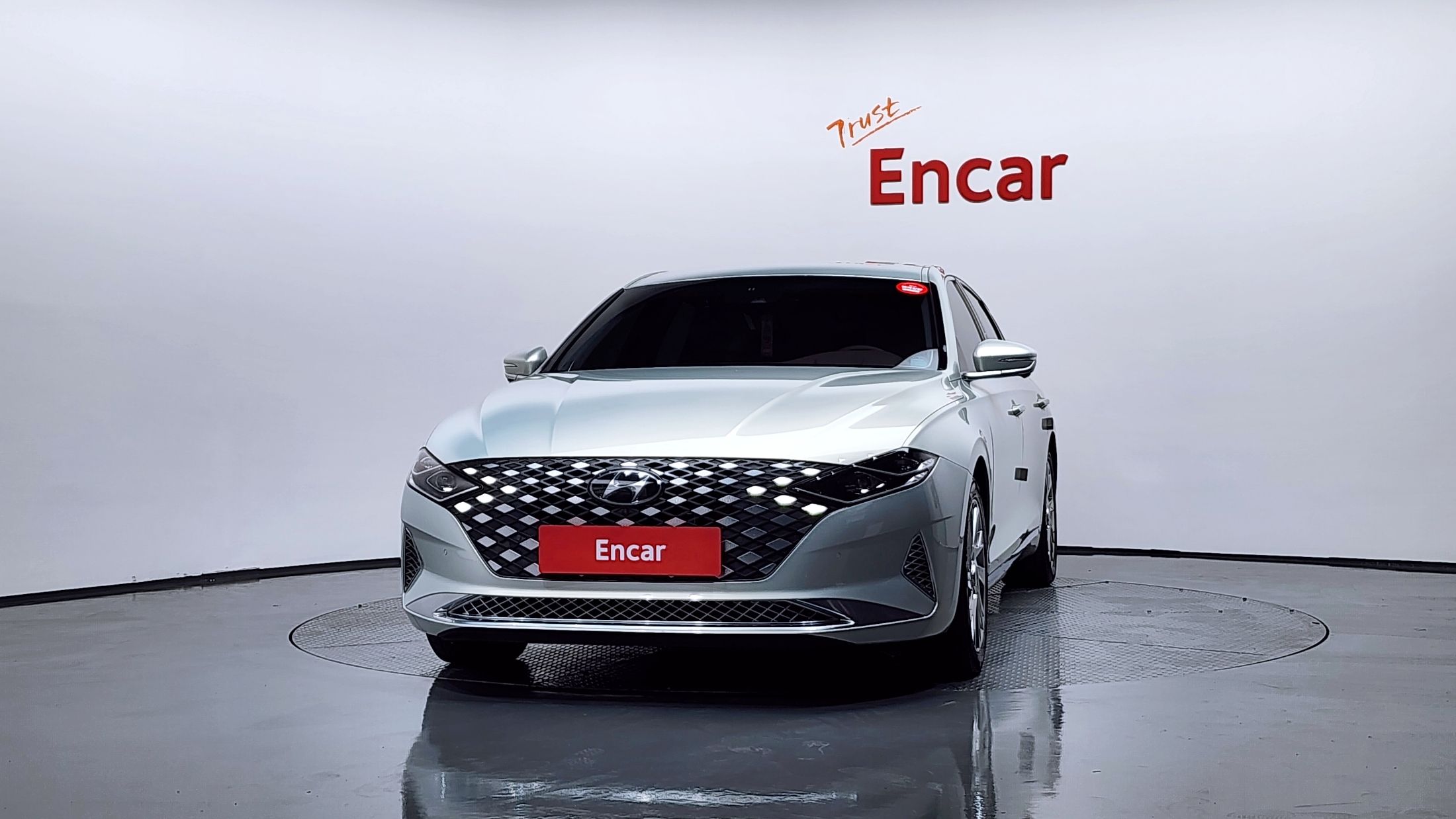 HYUNDAI GRANDEUR IG HYBRID 2020