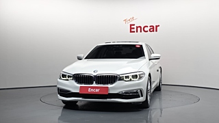 BMW 5-SERIES G30 2019