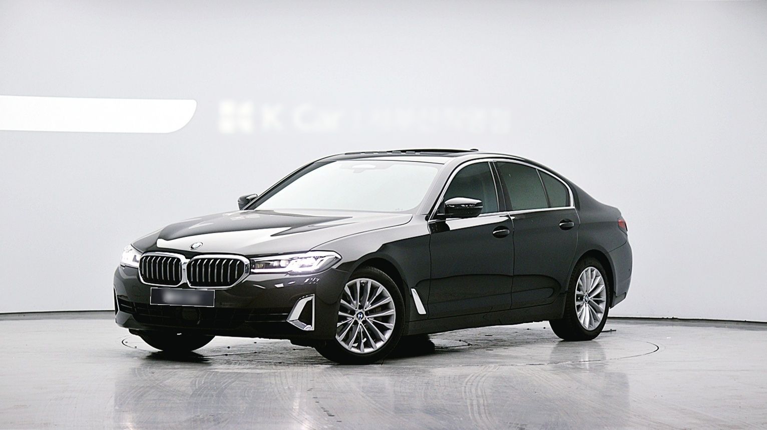 BMW 5-SERIES G30 2020