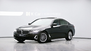 BMW 5-SERIES G30 2020