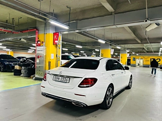 MERCEDES BENZ E-CLASS W213 2019