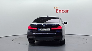 BMW 5-SERIES G30 2020