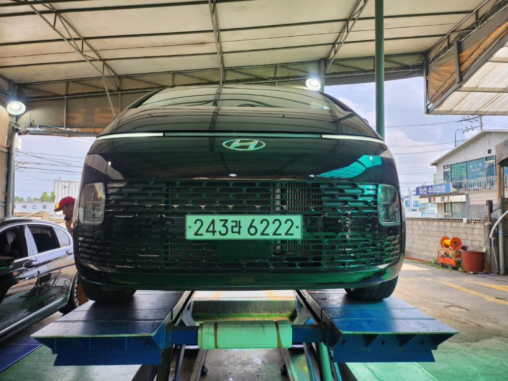HYUNDAI STARIA 2022