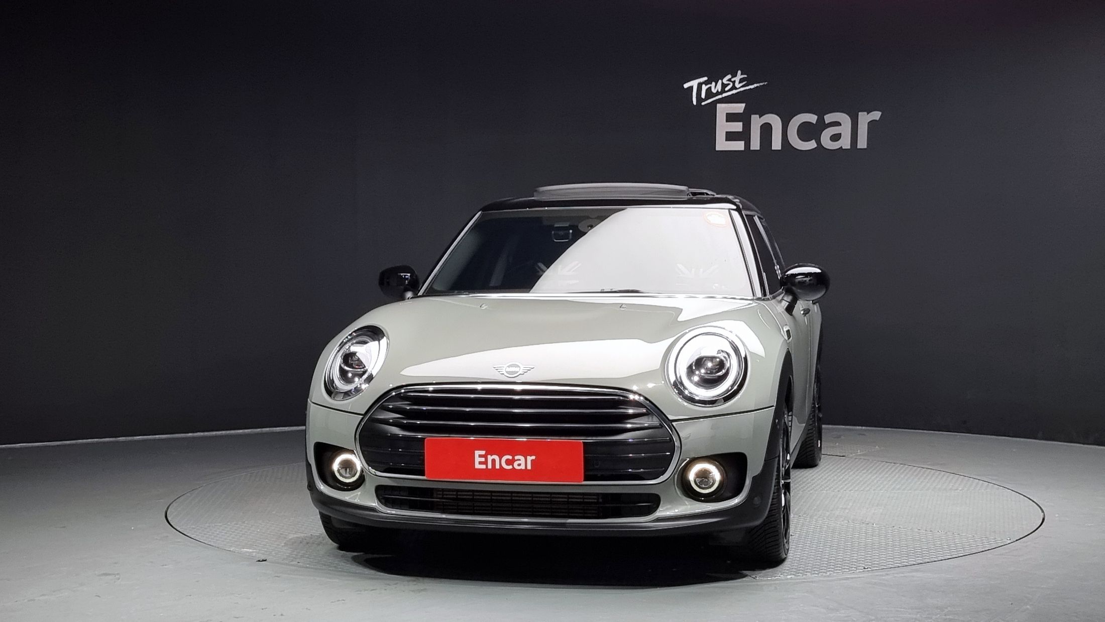 MINI CLUBMAN COOPER D