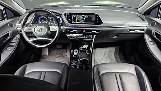 HYUNDAI SONATA DN8 2021