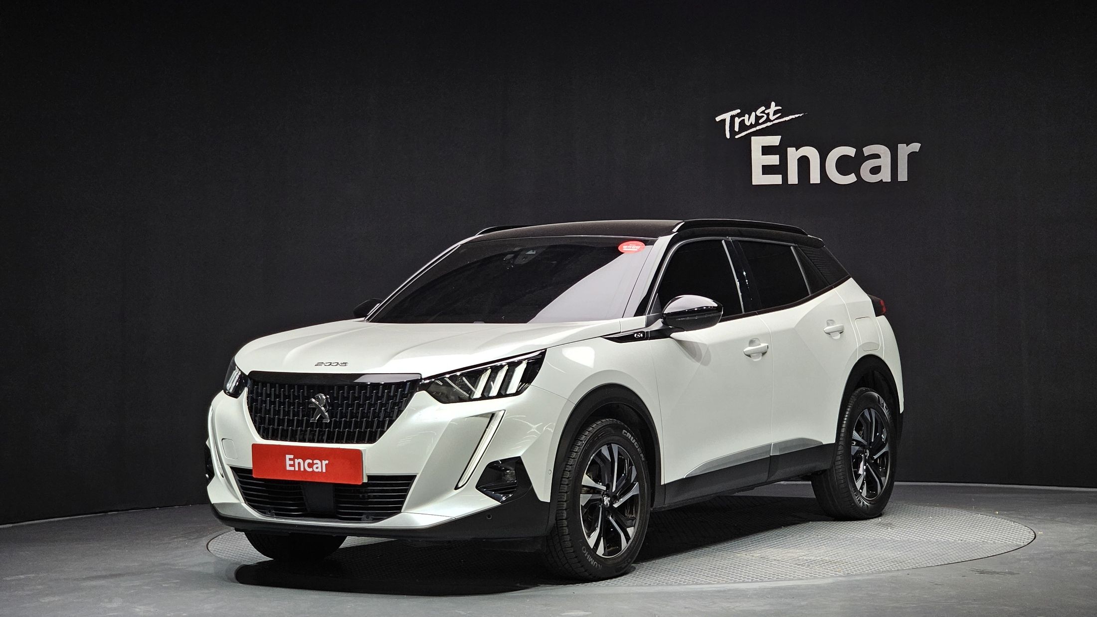 PEUGEOT 2008