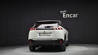 PEUGEOT 2008 2021
