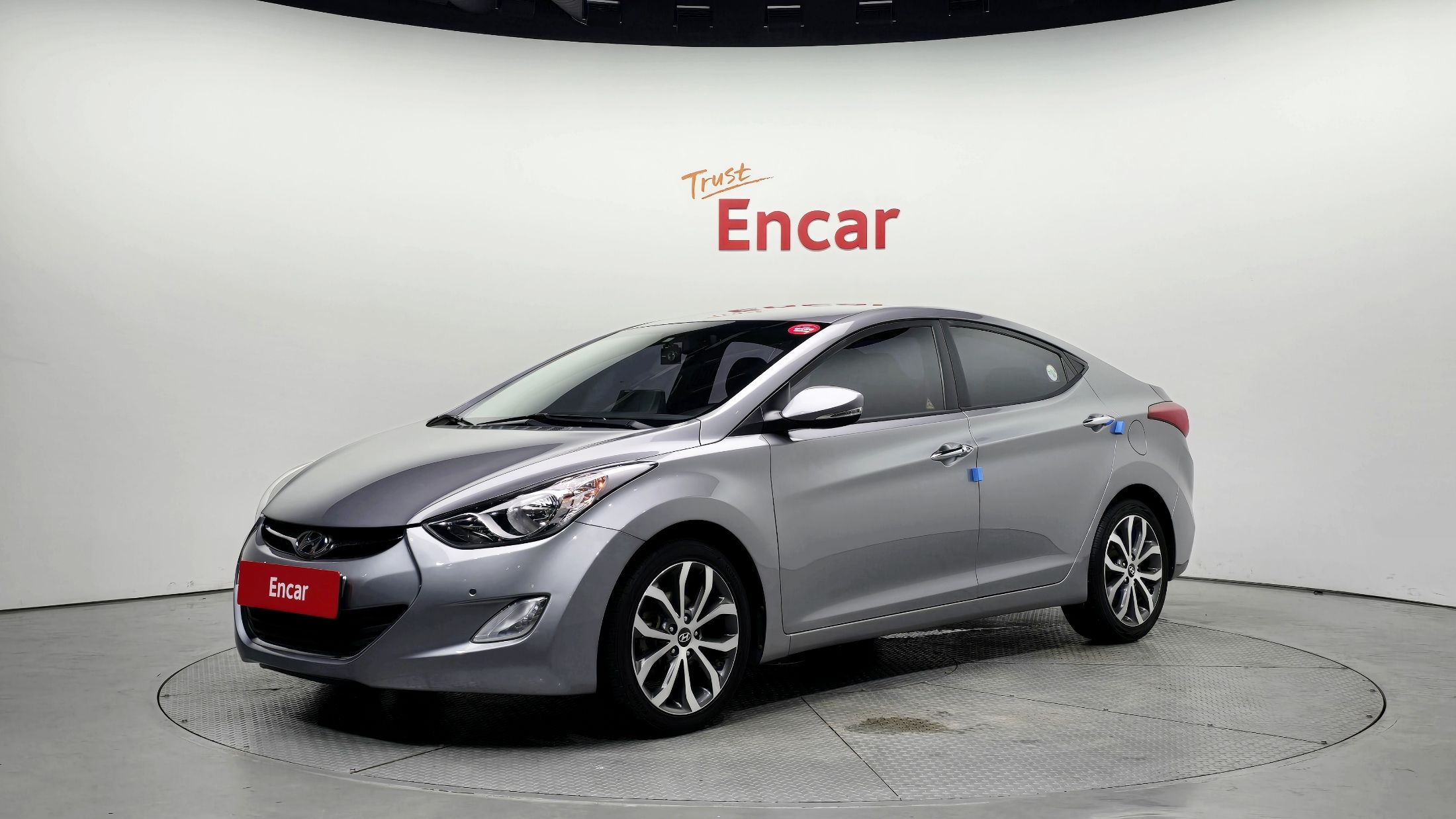 HYUNDAI AVANTE MD 2012
