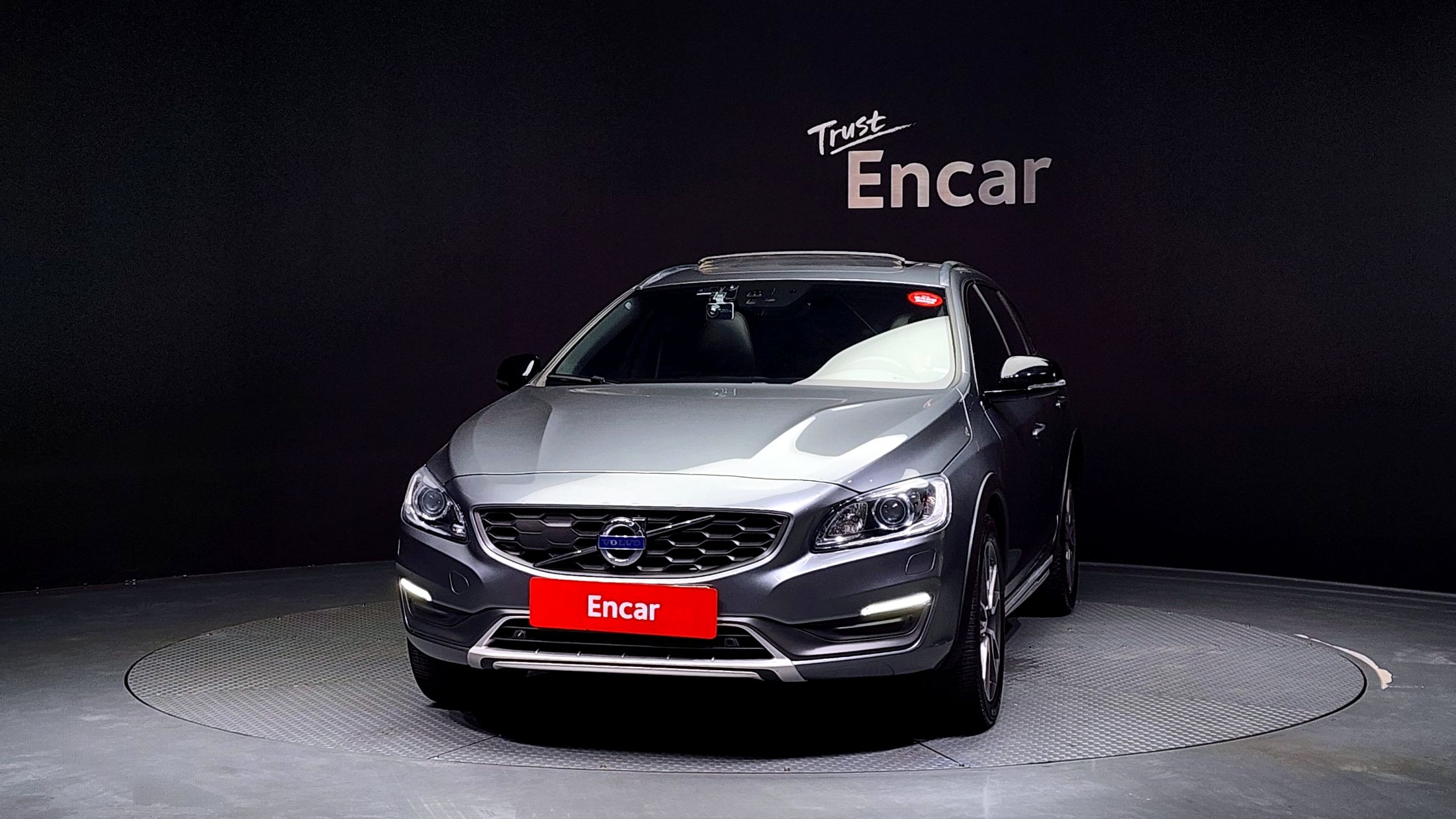 VOLVO V60 CROSS COUNTRY 2016