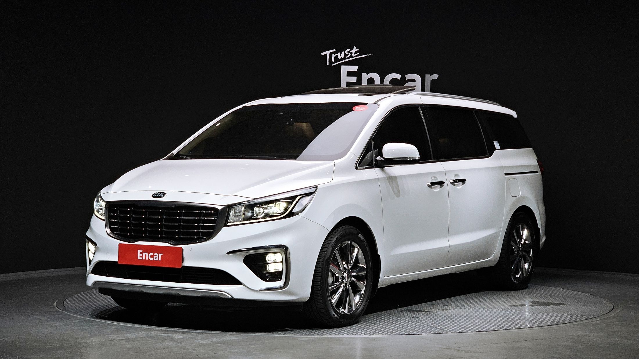 KIA CARNIVAL 2020