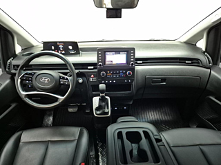 HYUNDAI STARIA 2022
