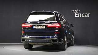 BMW X7 G07 2021