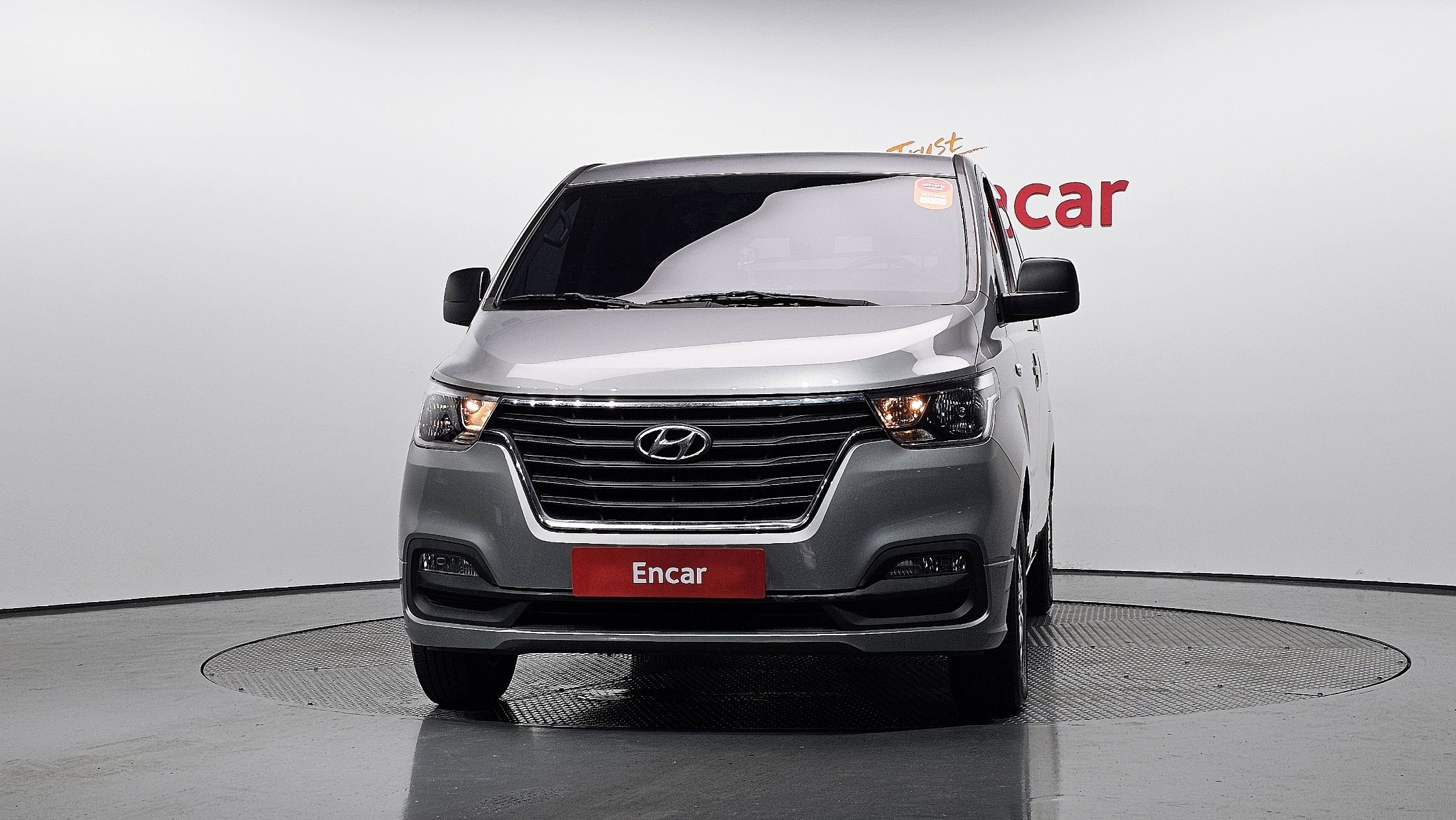 HYUNDAI STAREX GRAND 2019