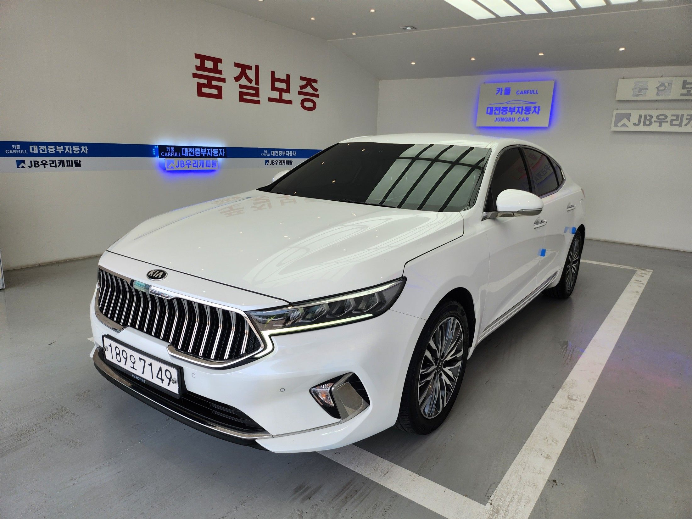 KIA K7 PREMIER 2019