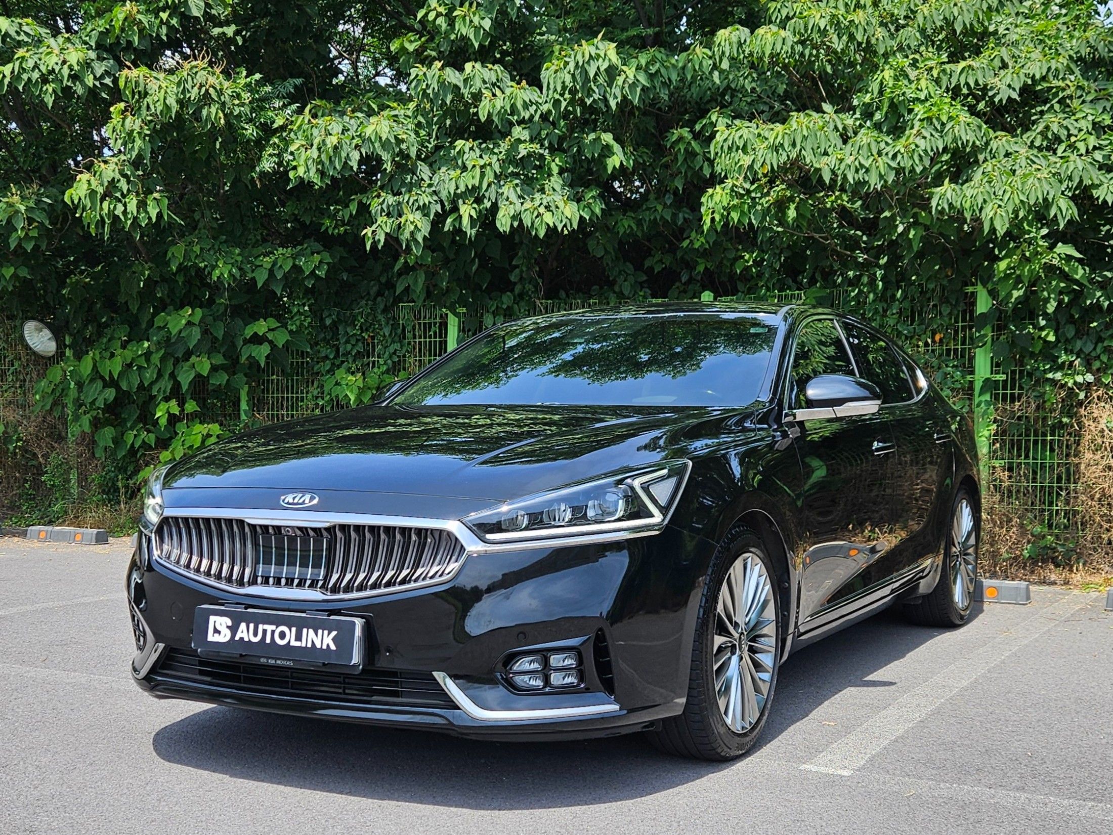 KIA K7