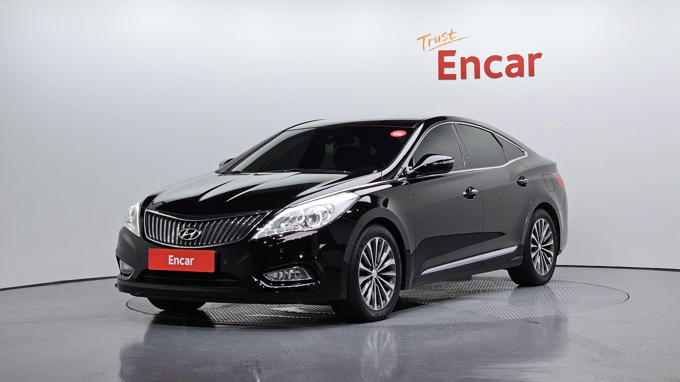 HYUNDAI GRANDEUR HG 2014