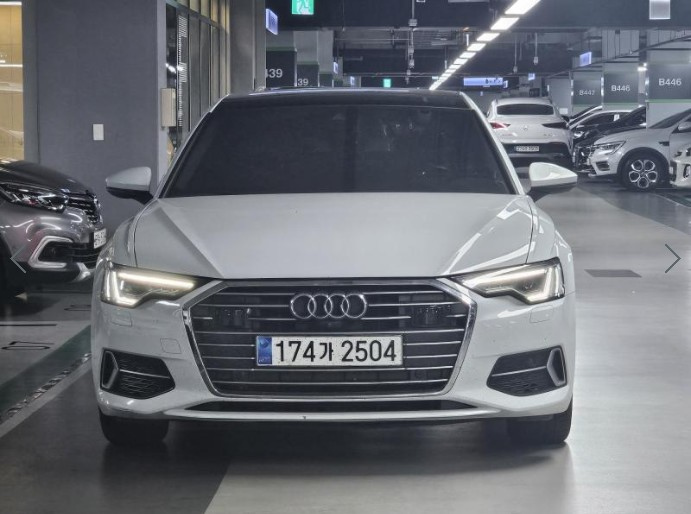 AUDI A6 C8 2023