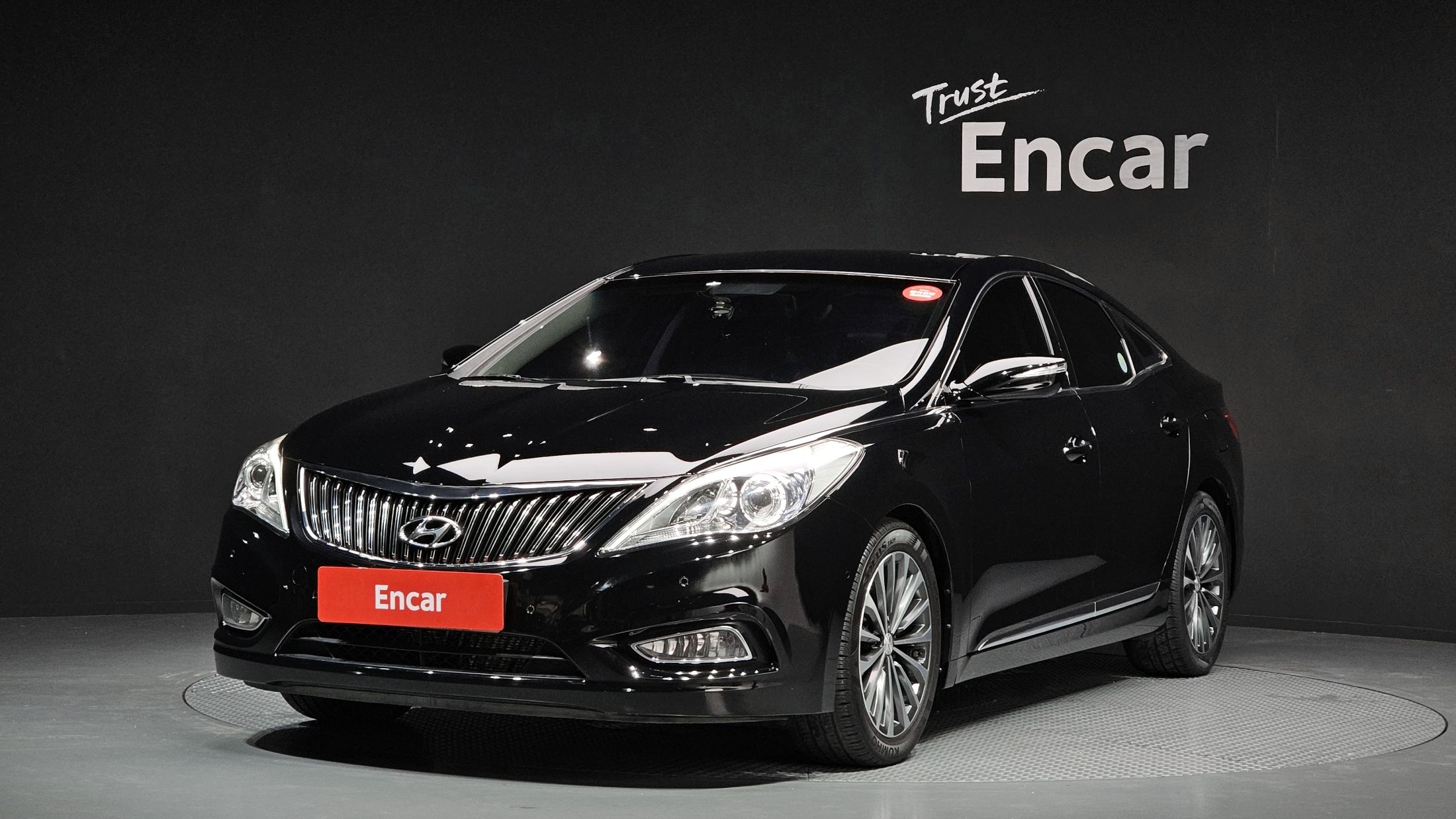 HYUNDAI GRANDEUR HG 2012