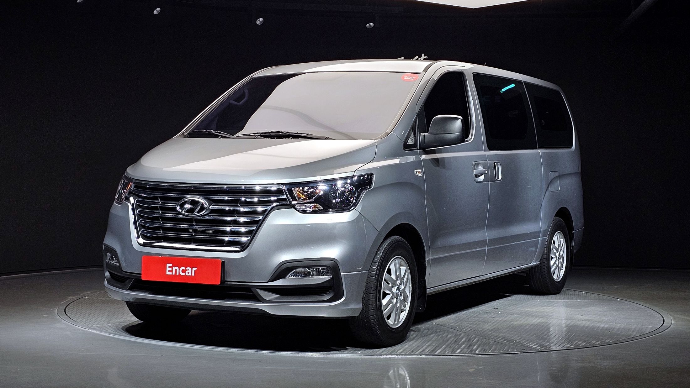 HYUNDAI STAREX GRAND 2019