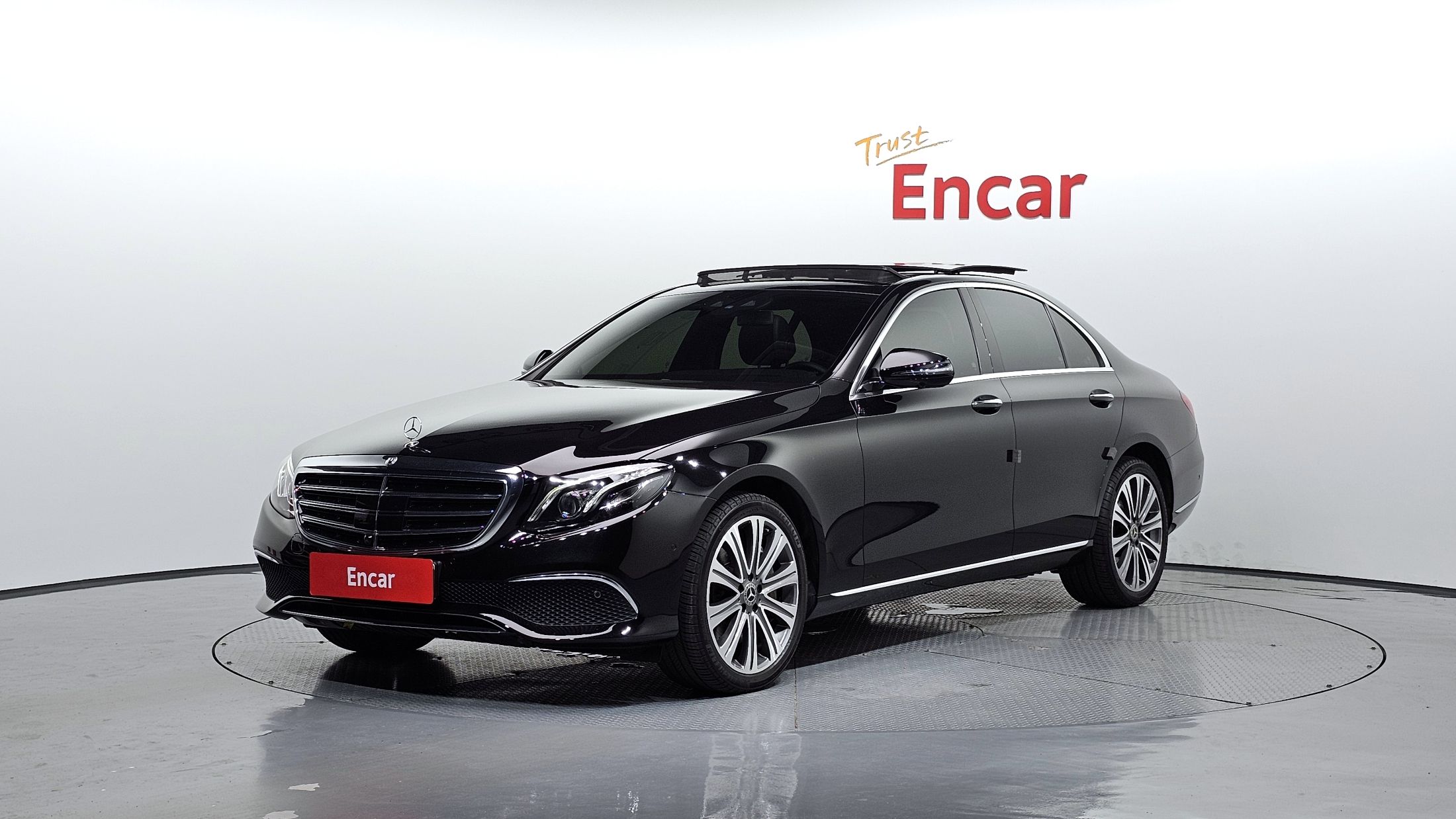 MERCEDES BENZ E-CLASS W213