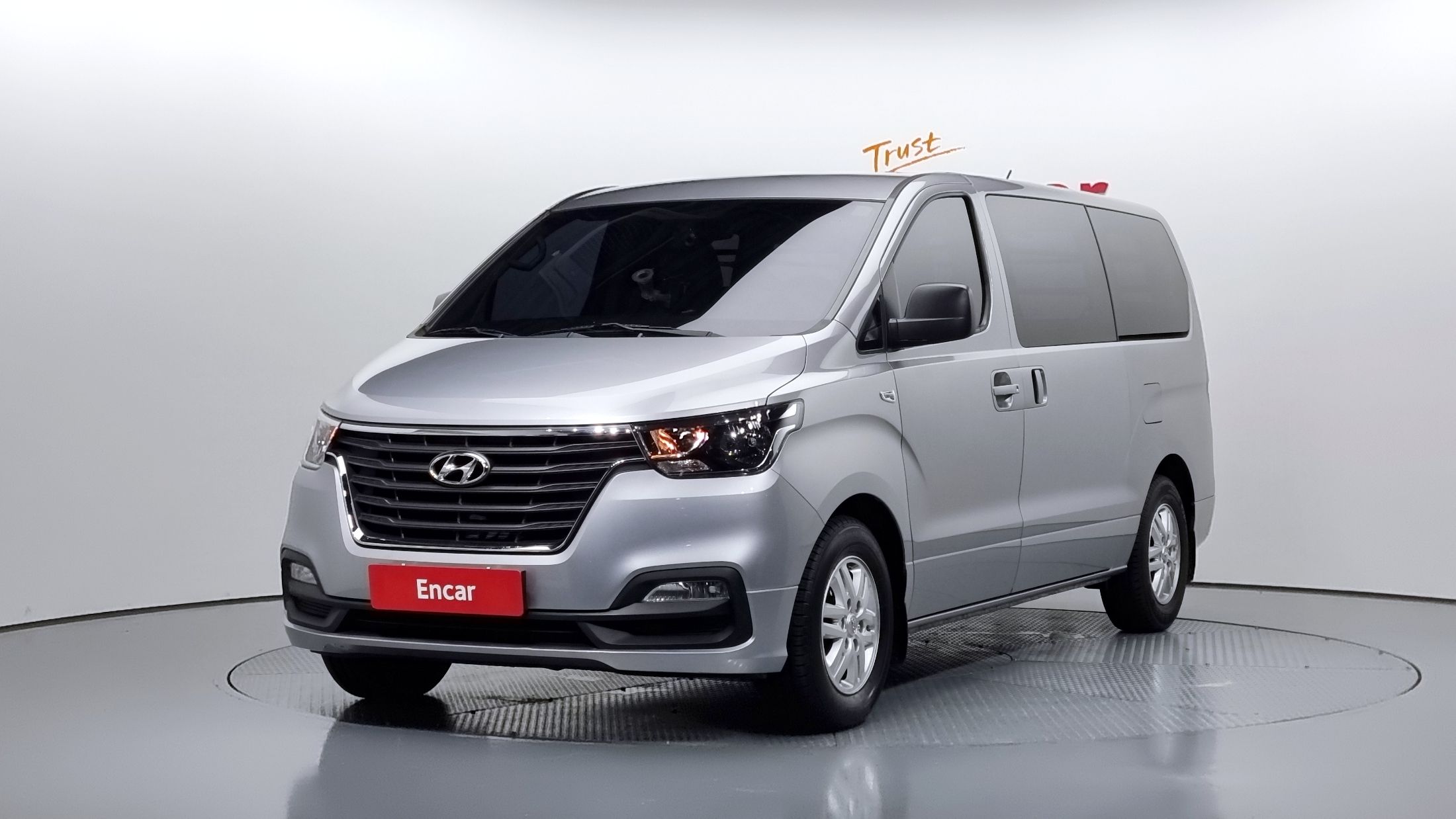HYUNDAI STAREX GRAND 2019