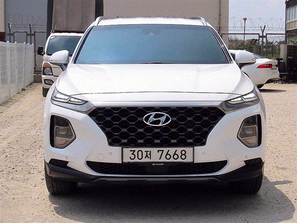 HYUNDAI SANTAFE TM 2019
