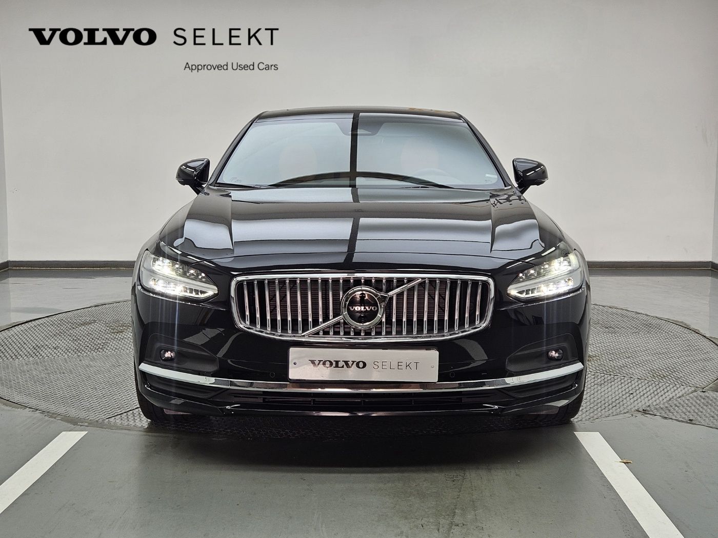 VOLVO S90 2024