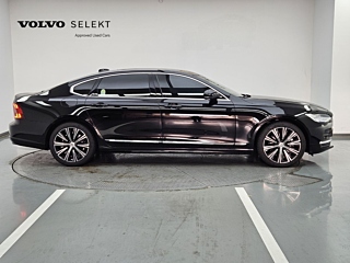 VOLVO S90 2024
