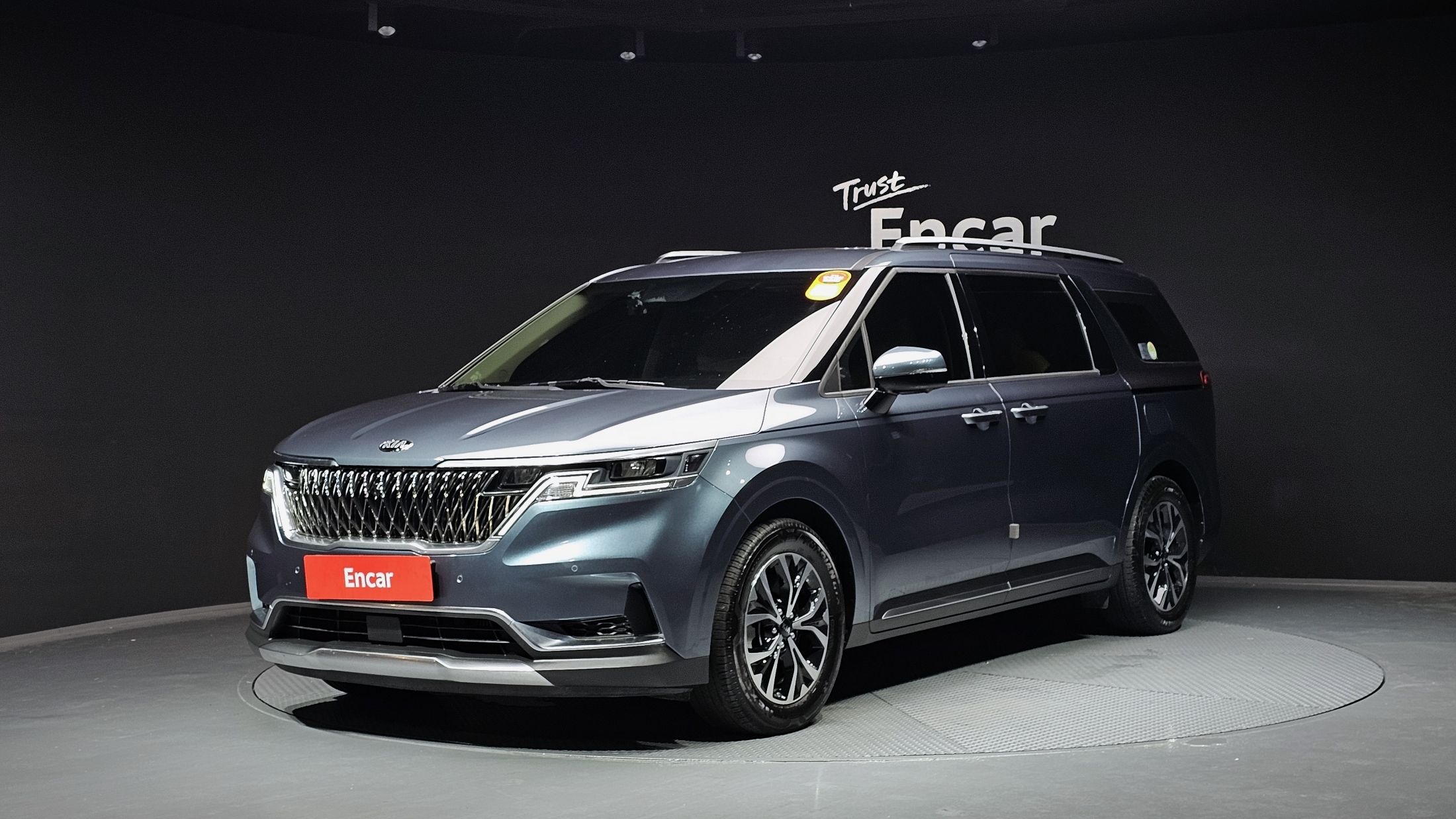 KIA CARNIVAL 2021