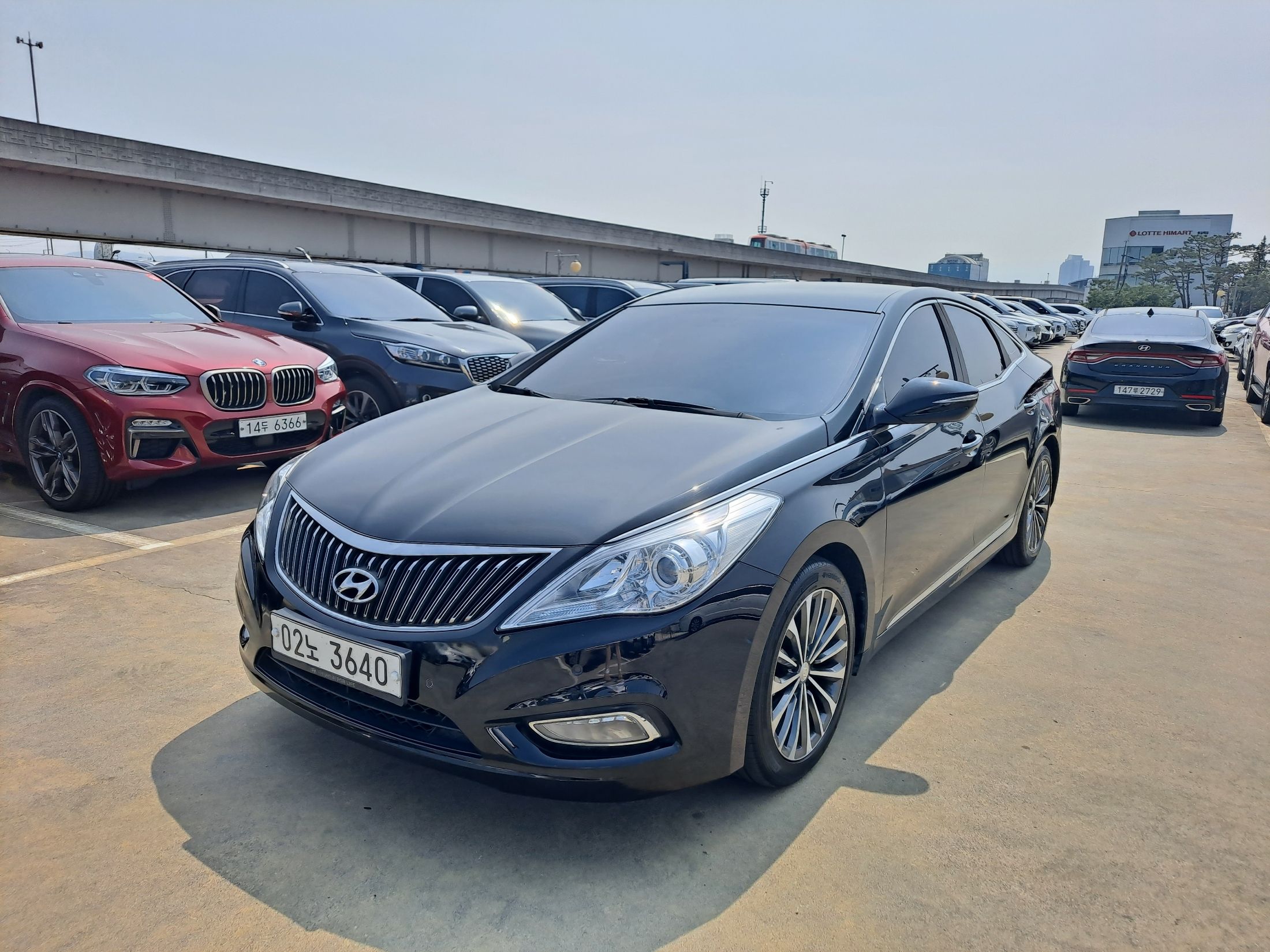 HYUNDAI GRANDEUR HG 2012