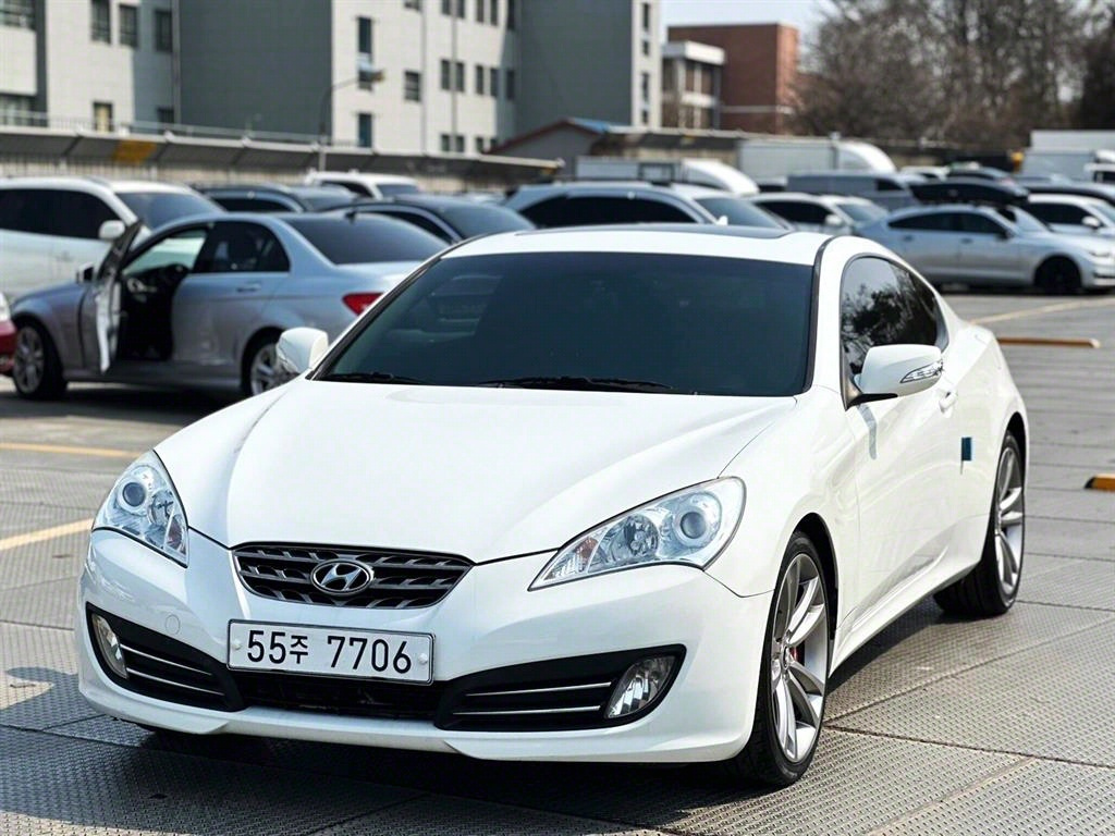 HYUNDAI GENESIS COUPE 2009