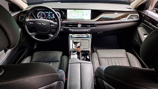 GENESIS G90 2020