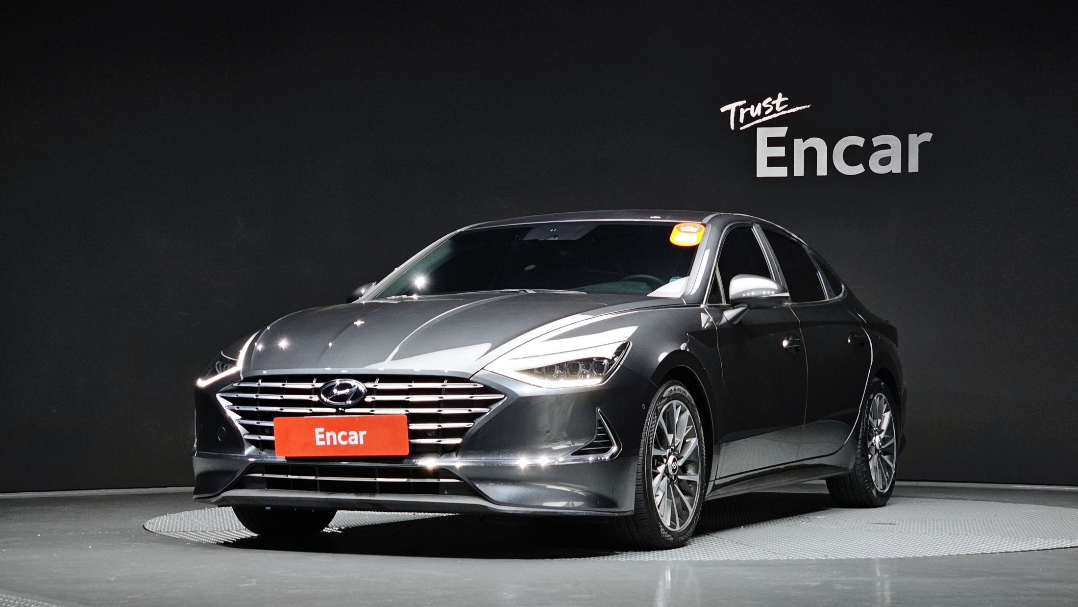 HYUNDAI SONATA HYBRID DN8