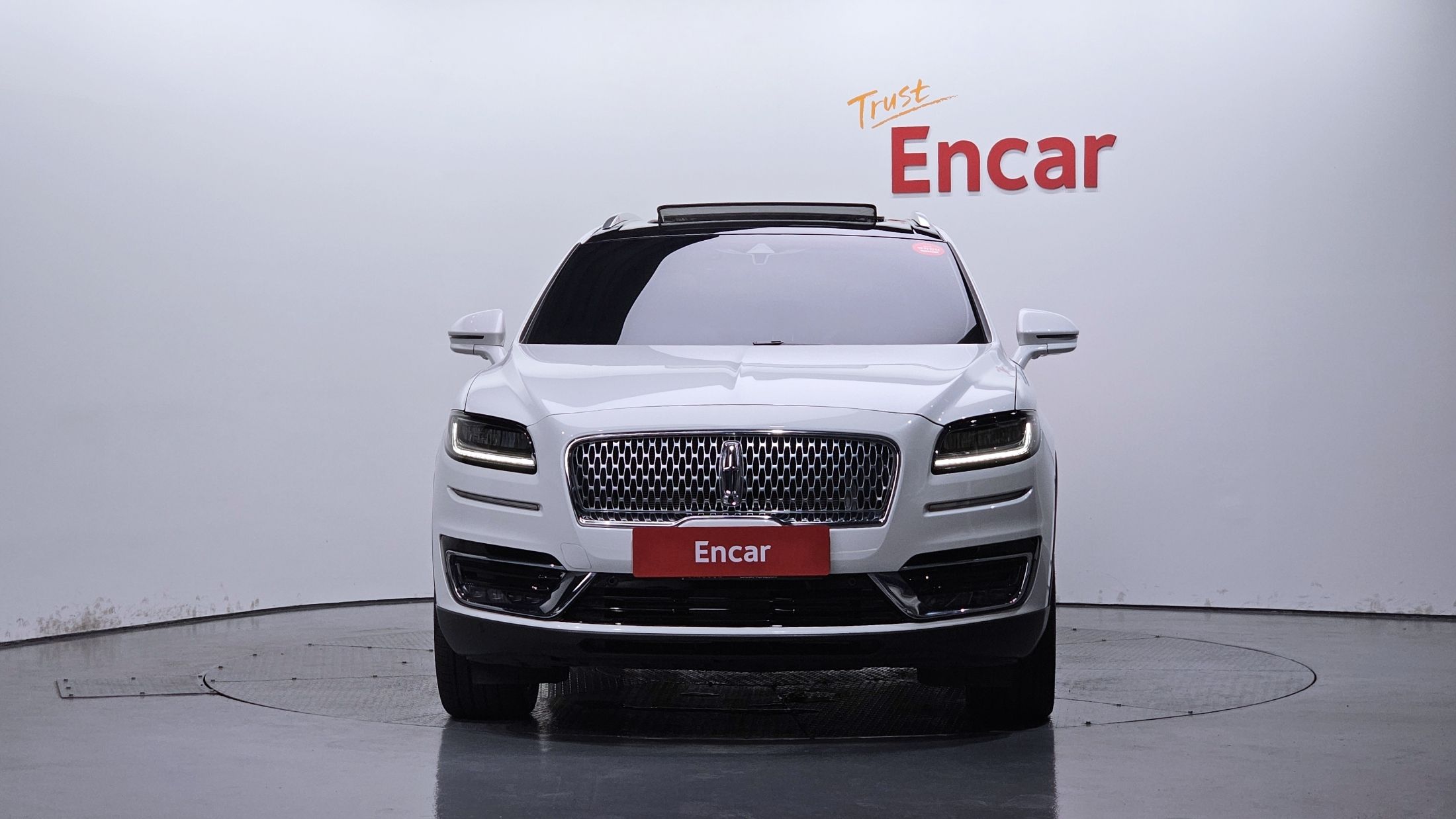 LINCOLN NAUTILUS 2020