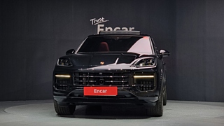 PORSCHE CAYENNE PO536 2025